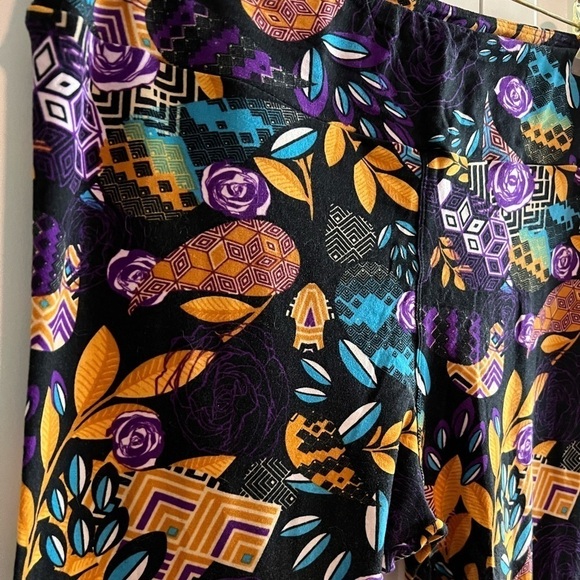 B2.13 LULAROE TC Leggings - Picture 1 of 4